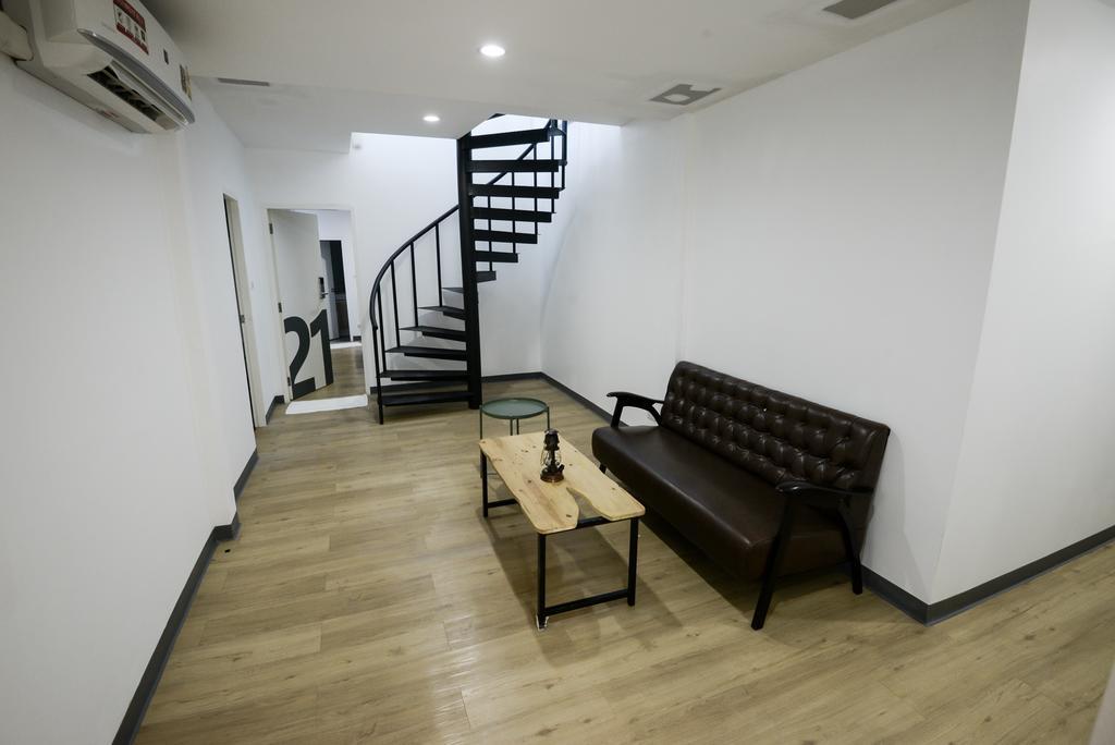 Monkeynap Hostel Бангкок Экстерьер фото