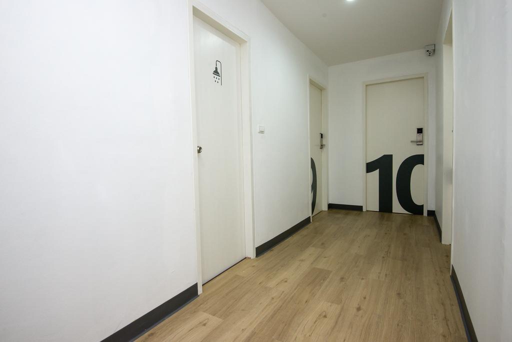 Monkeynap Hostel Бангкок Экстерьер фото
