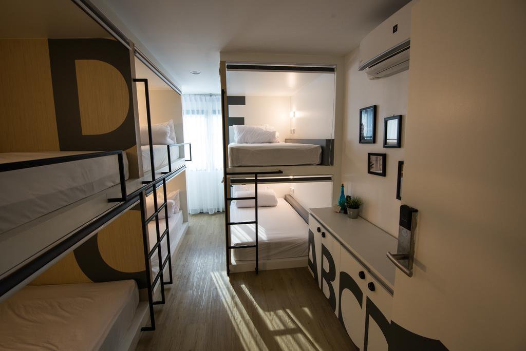 Monkeynap Hostel Бангкок Экстерьер фото