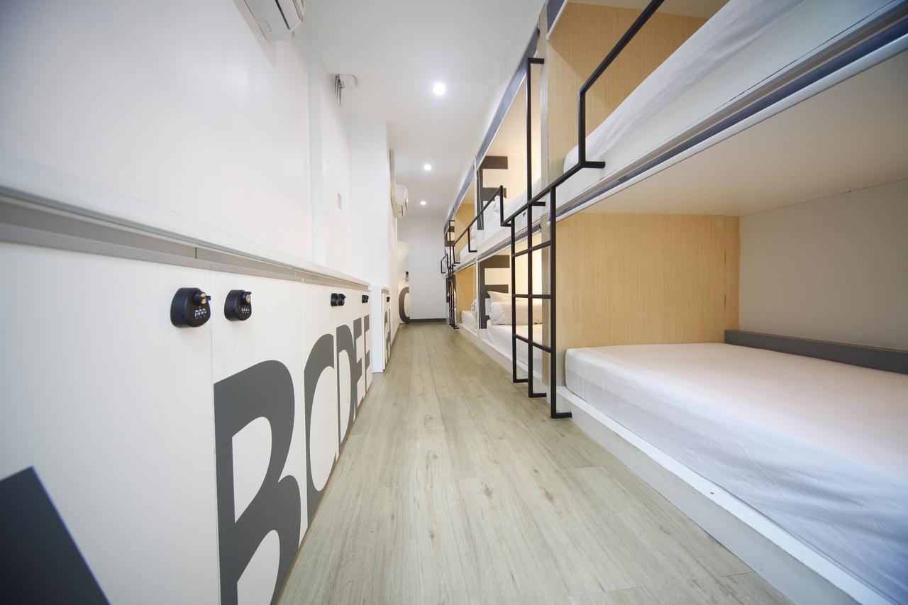 Monkeynap Hostel Бангкок Экстерьер фото