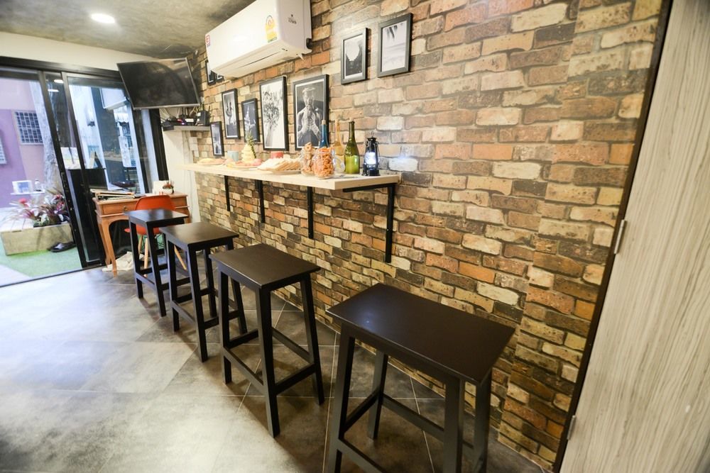 Monkeynap Hostel Бангкок Экстерьер фото
