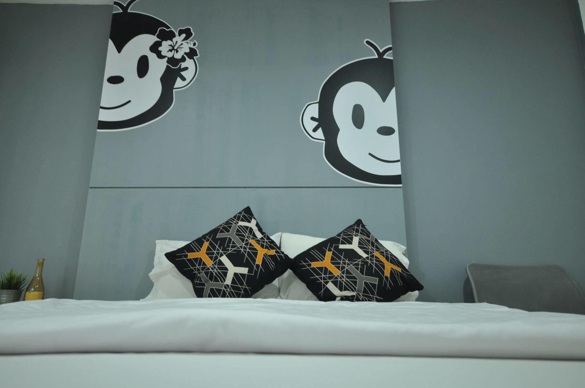 Monkeynap Hostel Бангкок Экстерьер фото